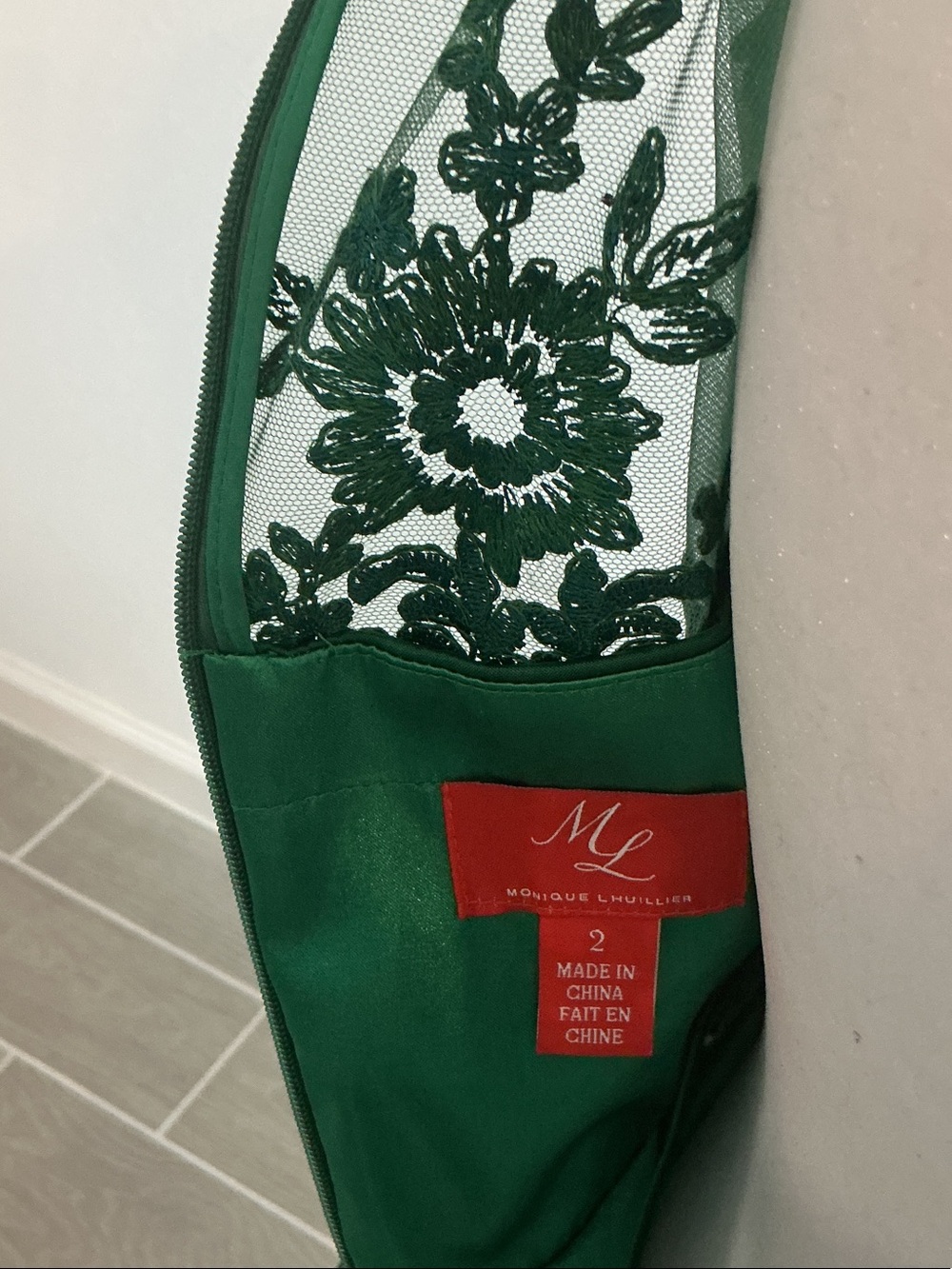 Monique Lhuillier Emerald Green Lace Fit-and-Flare Cocktail Dress Women’s Sz 2 - Picture 10 of 10
